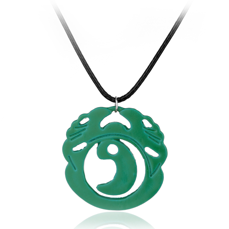 Retro Gaming Us - Collier pendentif vert Lara Croft Tomb